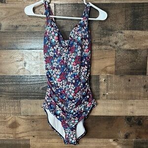 Beach Wave Floral One Piece Swimming Suit Size Large